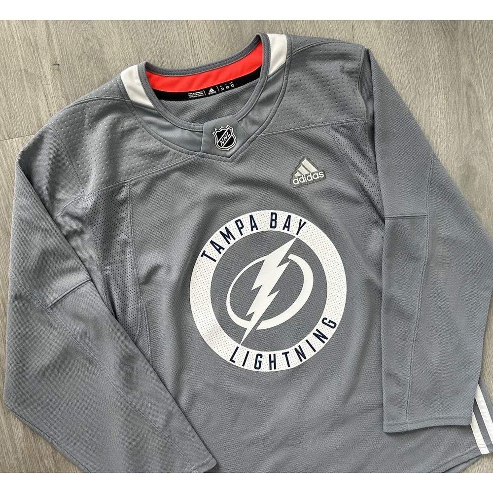 Adidas Tampa Bay Lightning Practice Hockey Jersey Grey NHL Men's 52 / US Large